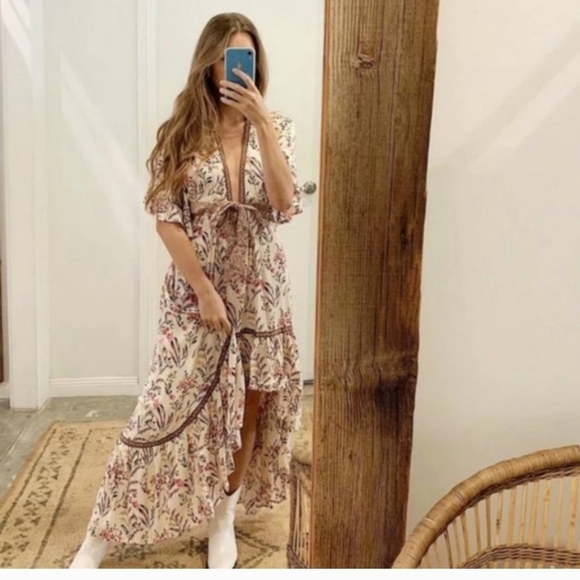 Pink Floral Bohemian Maxi Dress - Picture 11 of 16